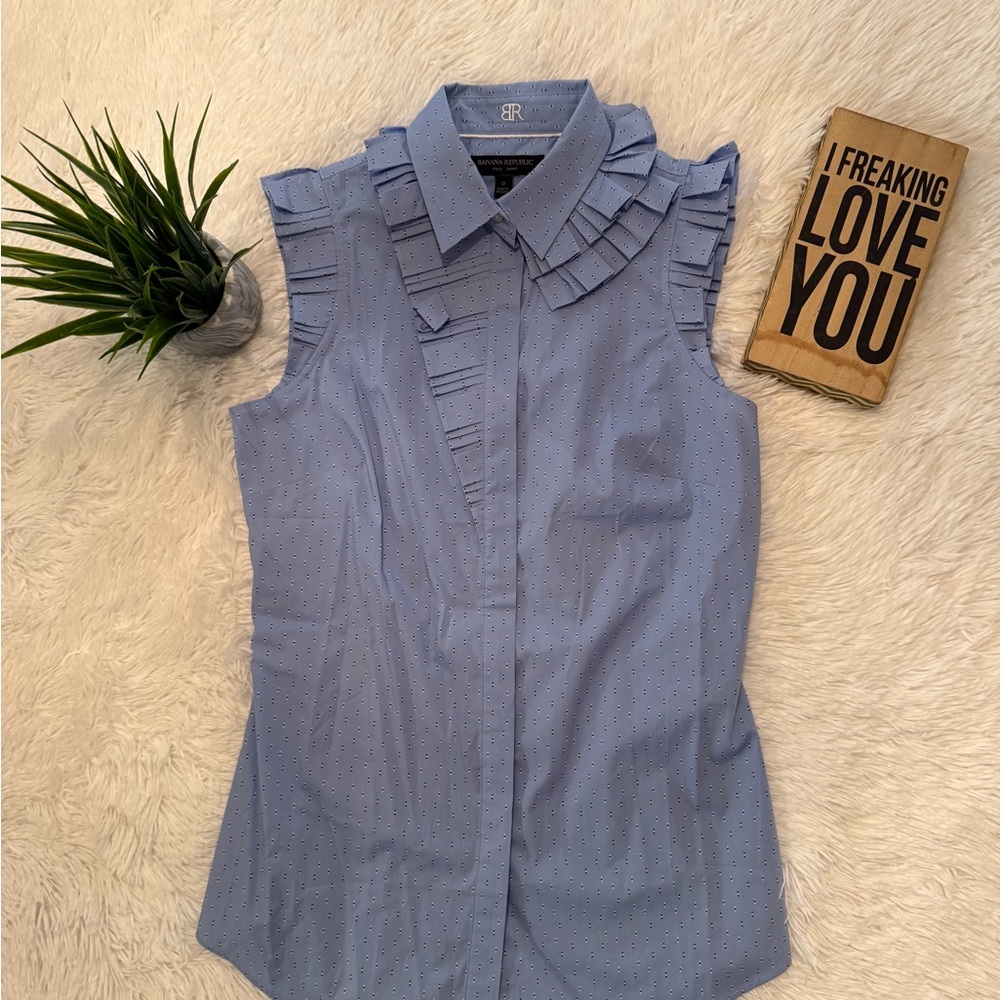 Banana Republic Riley Sleeveless Top / Blouse